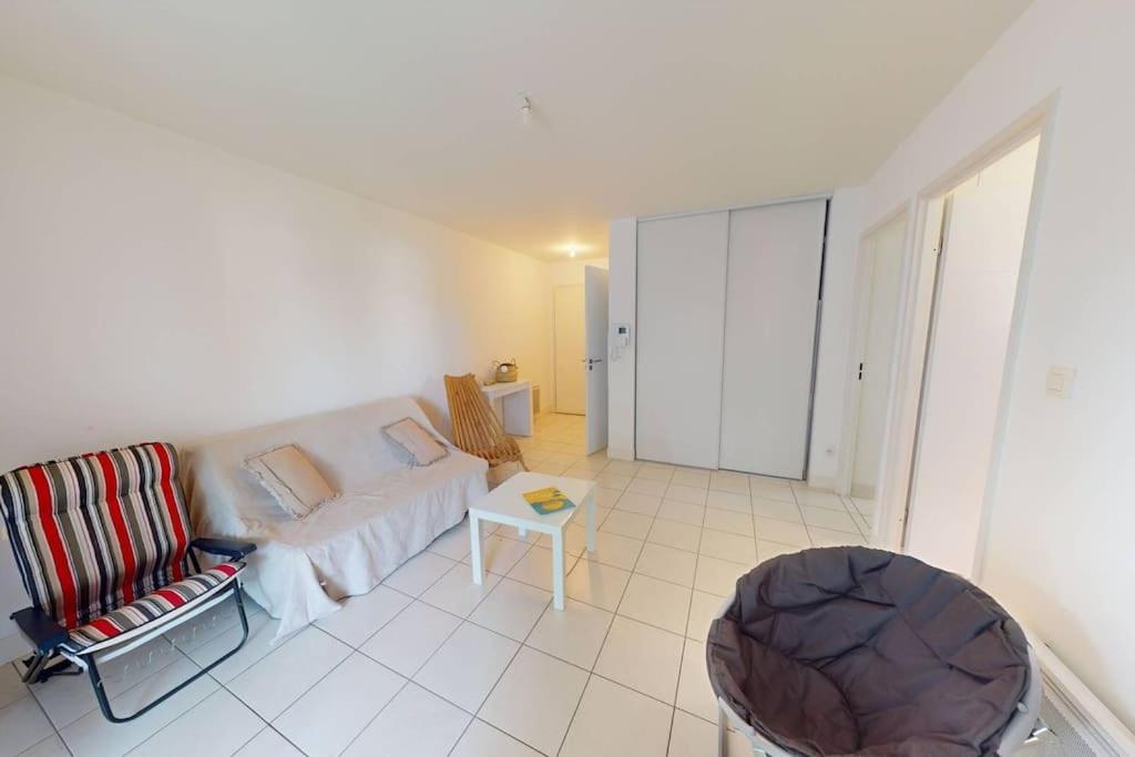Apartment Berges Landaises - Grand T2 Avec Terrasse Exposee Sud Est *